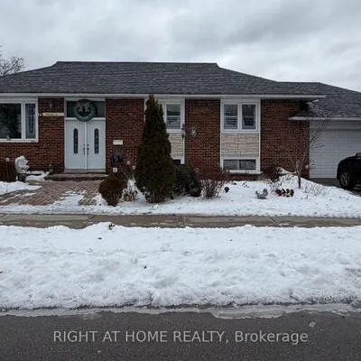 75,&nbsp;Crosland, Wexford-Maryvale, Toronto