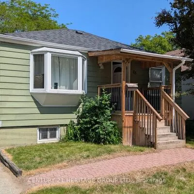 25,&nbsp;Bush, Highland Creek, Toronto
