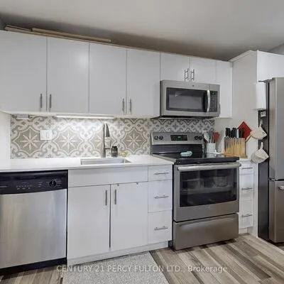 84,&nbsp;Wiley, Danforth Village-East York, Toronto