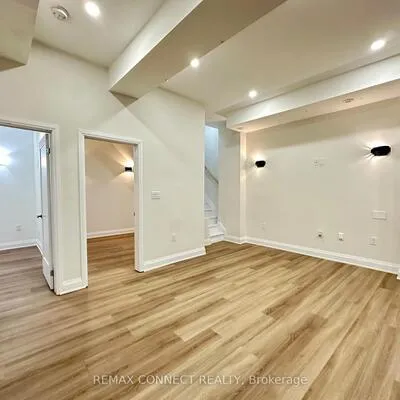 596, Eastern, South Riverdale, Toronto