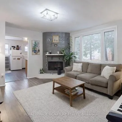 117,&nbsp;Hampton, North Riverdale, Toronto