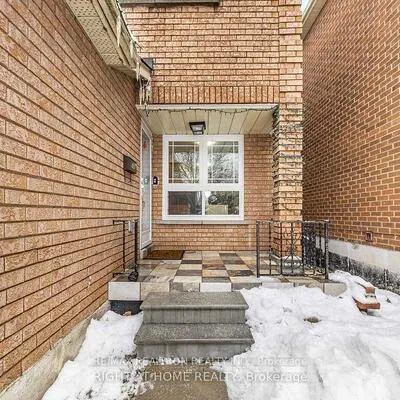 106,&nbsp;Mammoth Hall, Malvern, Toronto