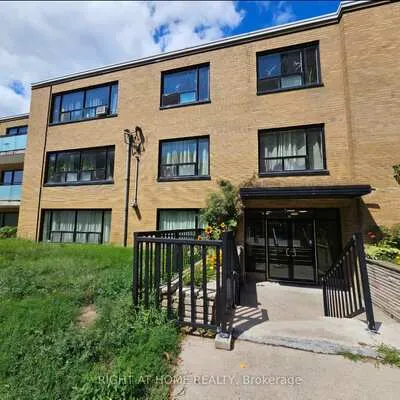20,&nbsp;Cosburn, East York, Toronto
