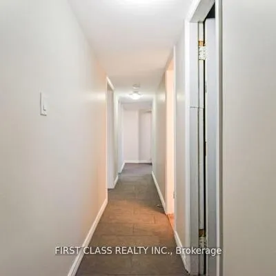 24,&nbsp;Fintona, Guildwood, Toronto