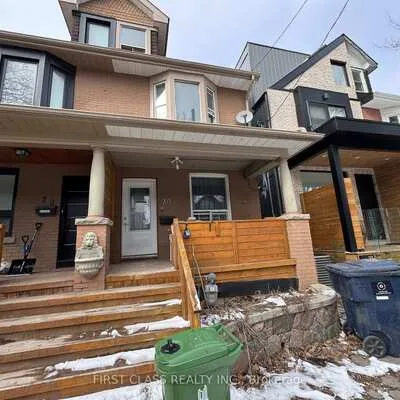 30,&nbsp;Endean, South Riverdale, Toronto