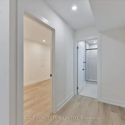 91,&nbsp;Hogarth, North Riverdale, Toronto