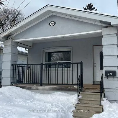 220,&nbsp;Holborne, Woodbine-Lumsden, Toronto