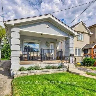 220,&nbsp;Holborne, Woodbine-Lumsden, Toronto