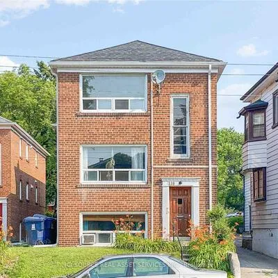 116,&nbsp;Eastwood, Woodbine Corridor, Toronto