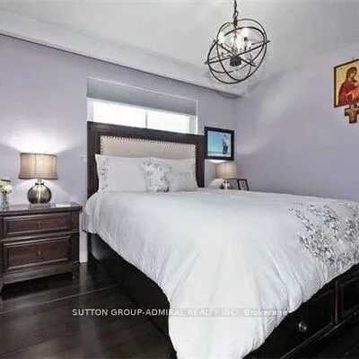 52,&nbsp;Tivoli, Guildwood, Toronto