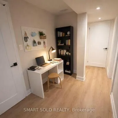 6,&nbsp;Ridware, Highland Creek, Toronto