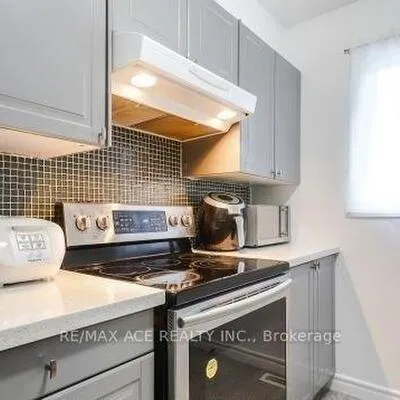 45,&nbsp;Snowball, Rouge E11, Toronto