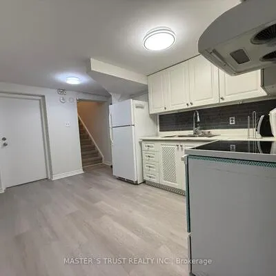 16,&nbsp;Farmington, Tam O'Shanter-Sullivan, Toronto