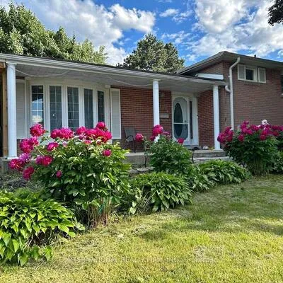 130,&nbsp;Amberjack, Woburn, Toronto