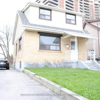 42,&nbsp;St Dunstan, Oakridge, Toronto