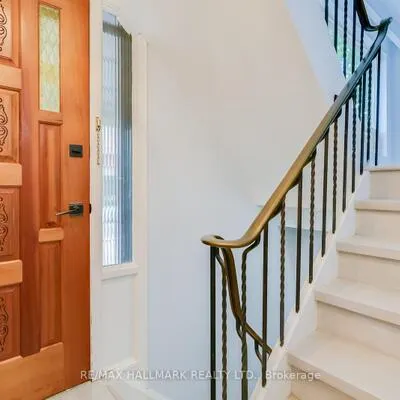 38,&nbsp;Osborne, East End-Danforth, Toronto