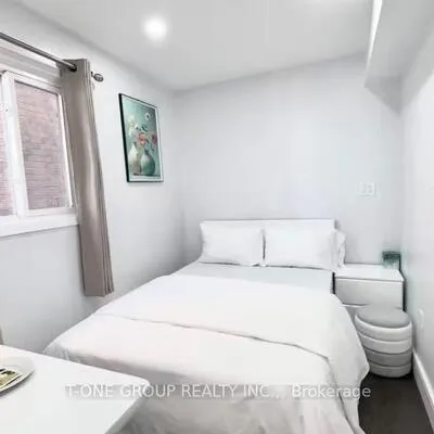 27,&nbsp;BRIMSTONE (Main Floor), Agincourt North, Toronto
