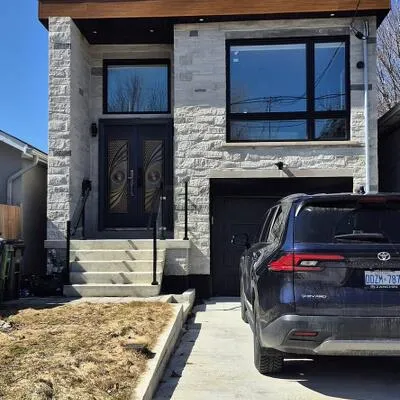 80,&nbsp;Haslam, Birchcliffe-Cliffside, Toronto