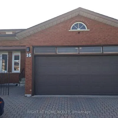 16,&nbsp;Morbank, Steeles, Toronto