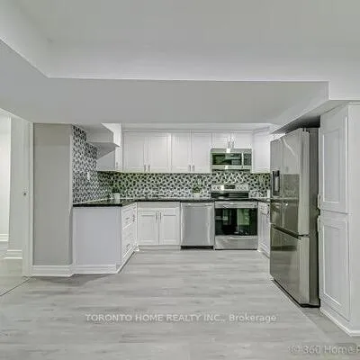 64,&nbsp;Fairside, Danforth Village-East York, Toronto