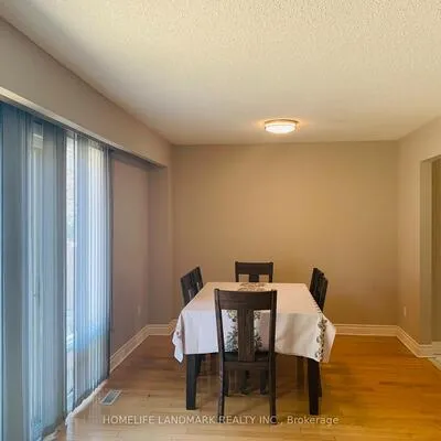 99,&nbsp;Hawkshead, Steeles, Toronto