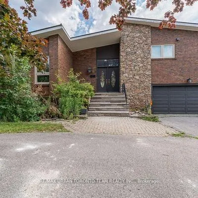 35,&nbsp;Brumwell, Centennial Scarborough, Toronto
