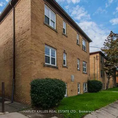 2905,&nbsp;St Clair, O'Connor-Parkview, Toronto