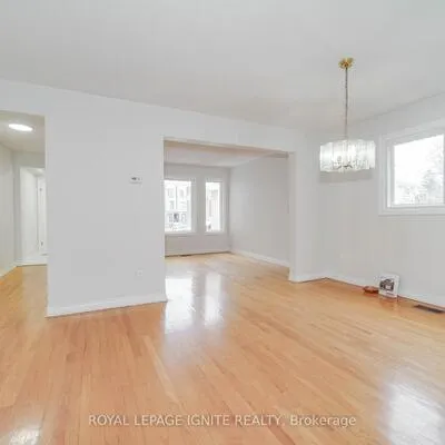165,&nbsp;Clonmore, Birchcliffe-Cliffside, Toronto