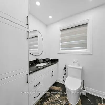 49,&nbsp;Manderley, Birchcliffe-Cliffside, Toronto