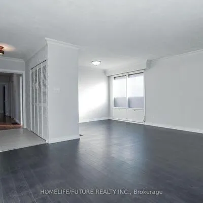 167,&nbsp;Treverton, Ionview, Toronto