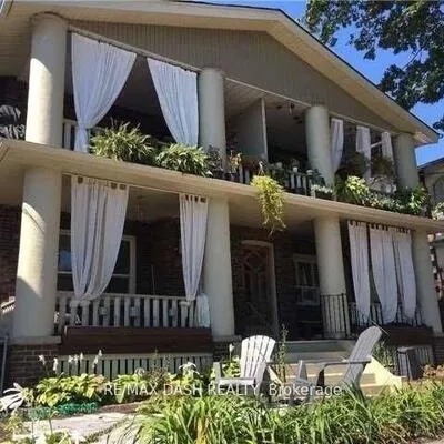 38,&nbsp;Hammersmith, The Beaches, Toronto