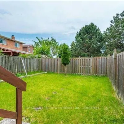 24,&nbsp;Muirlands, Milliken, Toronto