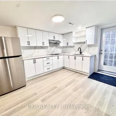 343,&nbsp;Chester Le, L'Amoreaux, Toronto