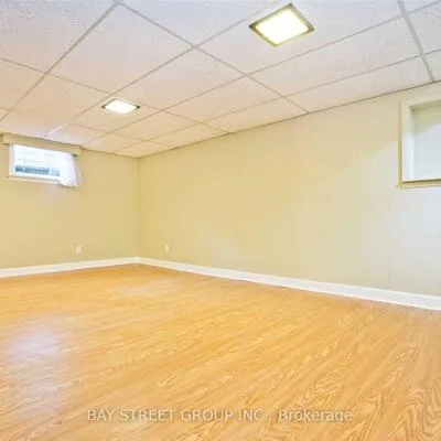 40,&nbsp;Greylawn, Wexford-Maryvale, Toronto