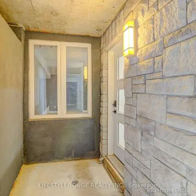 43,&nbsp;Currie, Woodbine Corridor, Toronto