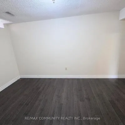 225,&nbsp;Morningview, Rouge E11, Toronto
