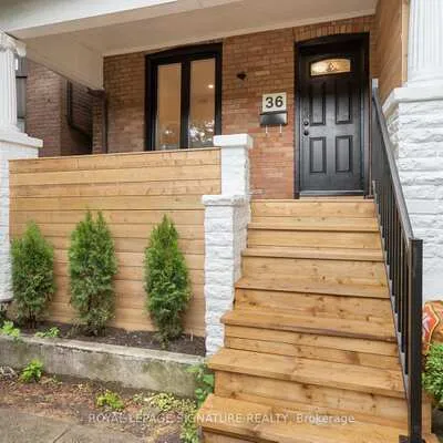 36,&nbsp;Tennis, South Riverdale, Toronto