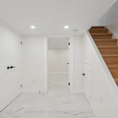 36,&nbsp;Tennis, North Riverdale, Toronto