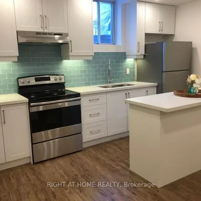 20,&nbsp;Flatfield, Malvern, Toronto