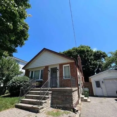 141,&nbsp;bexhill, Clairlea-Birchmount, Toronto