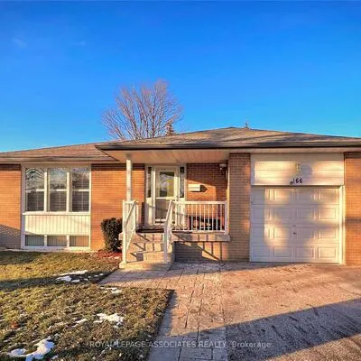 166,&nbsp;Lynnbrook, Woburn, Toronto
