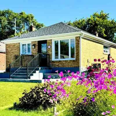 27,&nbsp;Tansley, Bendale, Toronto