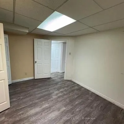 23,&nbsp;Broadbridge, Rouge E10, Toronto
