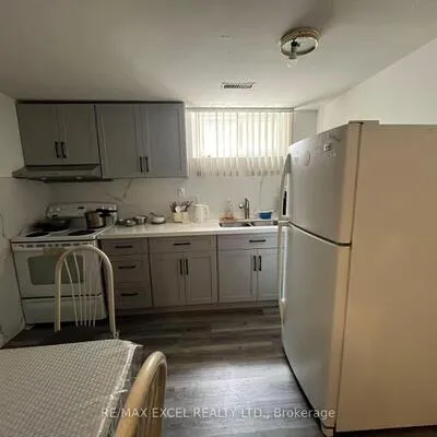 292,&nbsp;Huntsmill, Steeles, Toronto