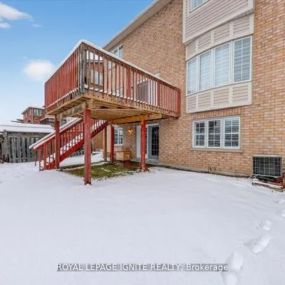 178,&nbsp;Staines, Rouge E11, Toronto