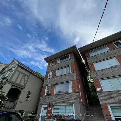 192,&nbsp;Kenilworth, The Beaches, Toronto