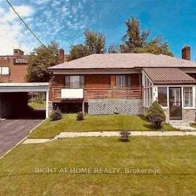 1785,&nbsp;Victoria Pk, Wexford-Maryvale, Toronto