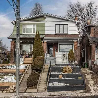 1654,&nbsp;Gerrard, Woodbine Corridor, Toronto