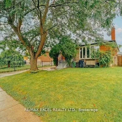 22,&nbsp;Gander, Woburn, Toronto