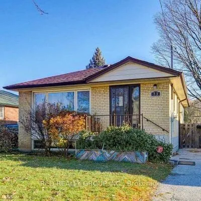 73,&nbsp;Farmbrook, Woburn, Toronto